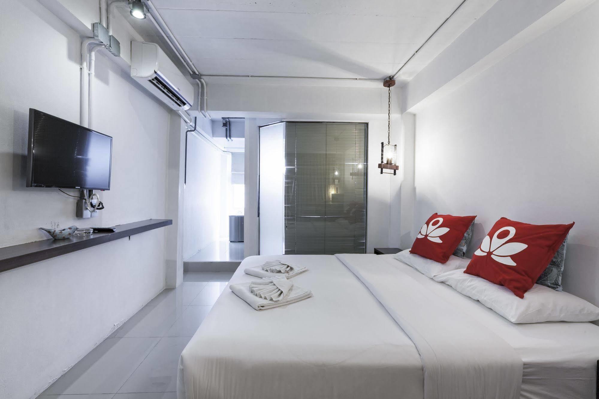 Zen Rooms Basic Nanai Phuket Patong Bagian luar foto