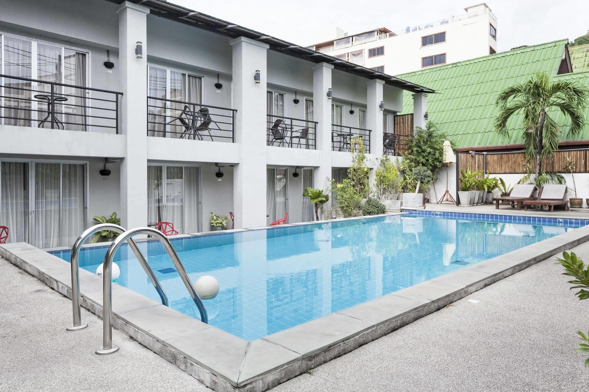 Zen Rooms Basic Nanai Phuket Patong Bagian luar foto